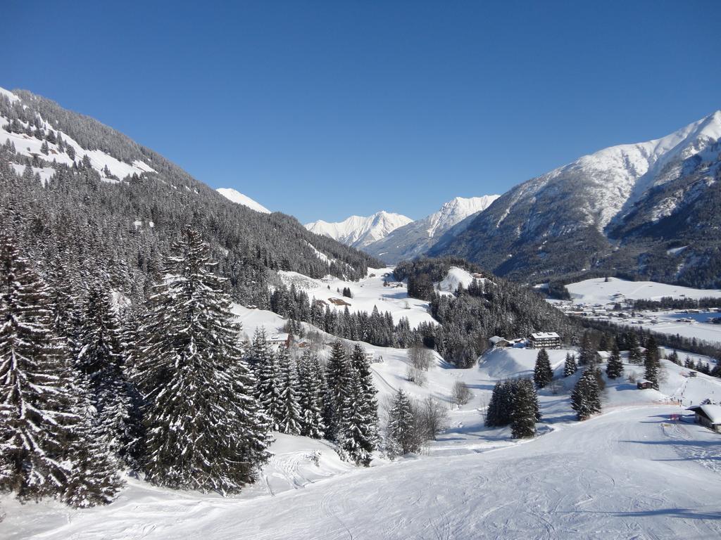 Ferienwohnungen Wolf Holzgau Bilik gambar